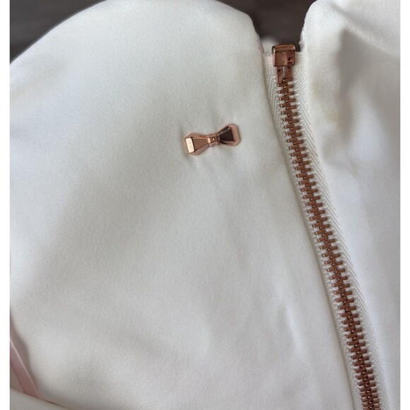 Ted Baker White Scallop Crepe Jacket TB5 Rose Gold Hardware Full Zip Lined US 12 - Picture 10 of 10